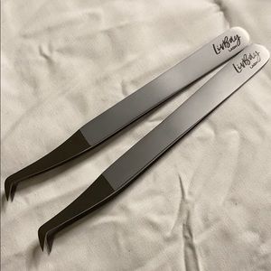 [SOLD] LIVBAY BOOTIE LASH TWEEZERS